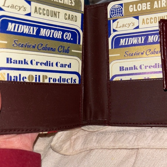 Stylish Burgundy and Red Men's Wallet - Picture 4 of 6